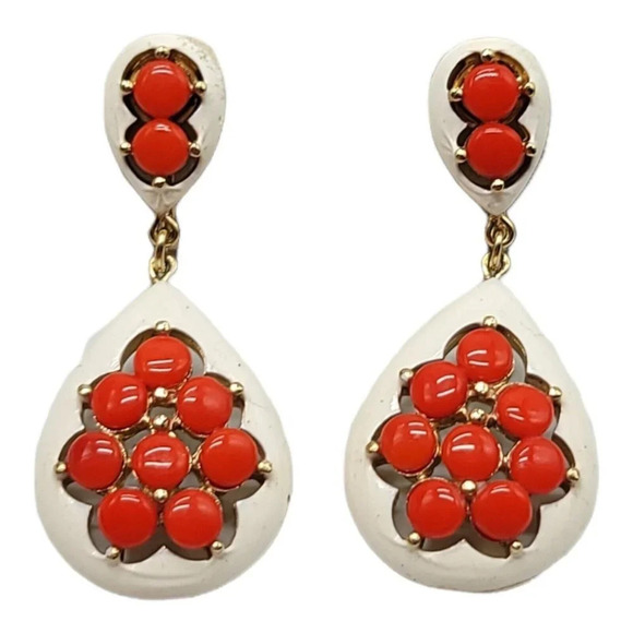 TRIFARI Coral Cabochon White Enamel Gold Tone Bangle Bracelet Dangle Earrings - Picture 2 of 12